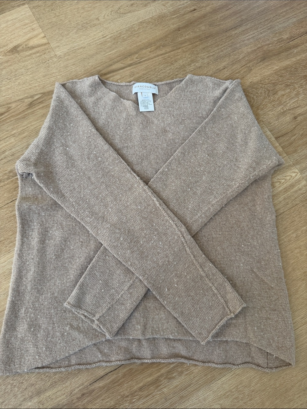 Bianco & Blu Crewneck Sweater